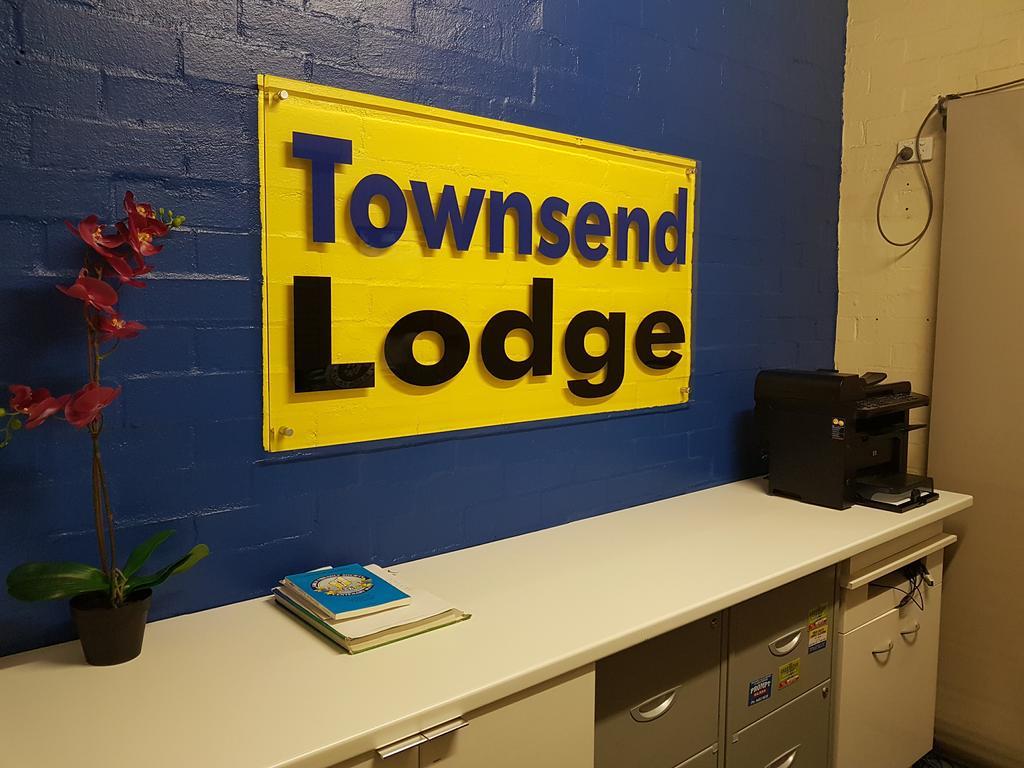 Townsend Lodge Perth Exterior photo